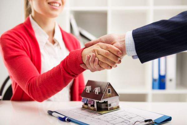 Livonia Real Estate
